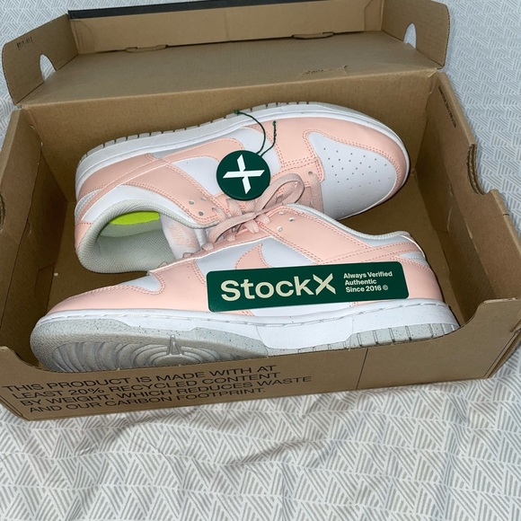 Womens next nature Nike dunks size womens 8.5. Never worn - Picture 2 of 4